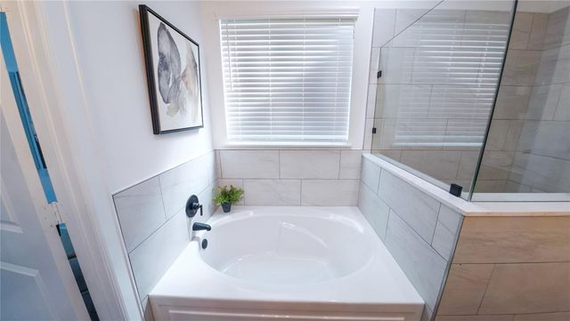 1738 Lantana Lane, El Campo, TX 77437