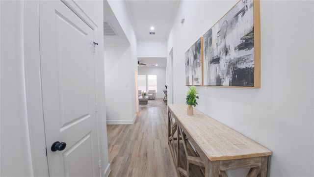 1738 Lantana Lane, El Campo, TX 77437