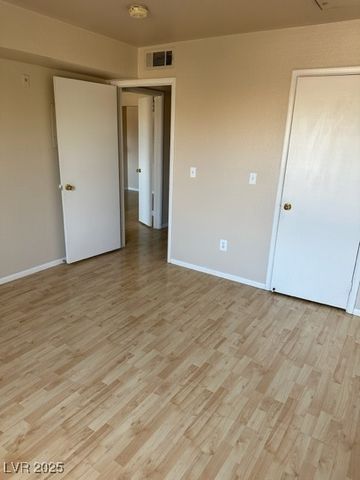 1150 North BUFFALO Drive 2040, Las Vegas, NV 89128