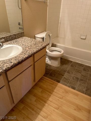 1150 North BUFFALO Drive 2040, Las Vegas, NV 89128