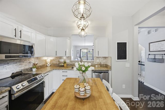 12801 Bullock Greenway Boulevard, Charlotte, NC 28277