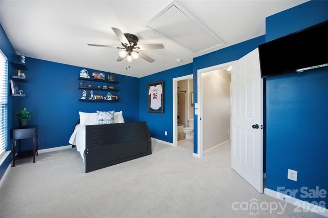 12801 Bullock Greenway Boulevard, Charlotte, NC 28277