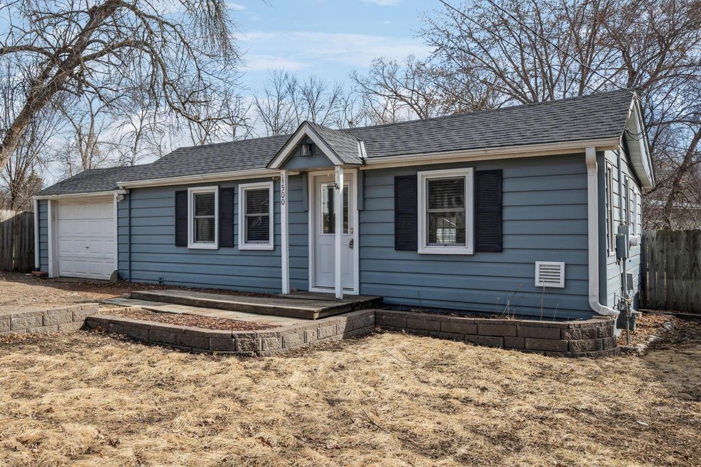 1500 Budd Avenue, Maple Plain, MN 55359