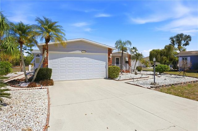 19868 Frenchmans CT, North Fort Myers, FL 33903