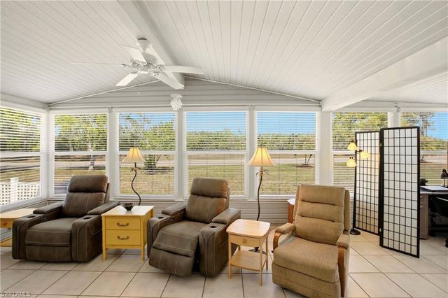 19868 Frenchmans CT, North Fort Myers, FL 33903