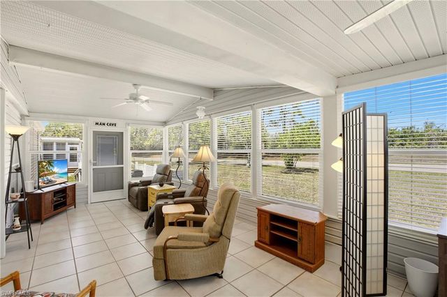 19868 Frenchmans CT, North Fort Myers, FL 33903