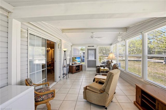 19868 Frenchmans CT, North Fort Myers, FL 33903