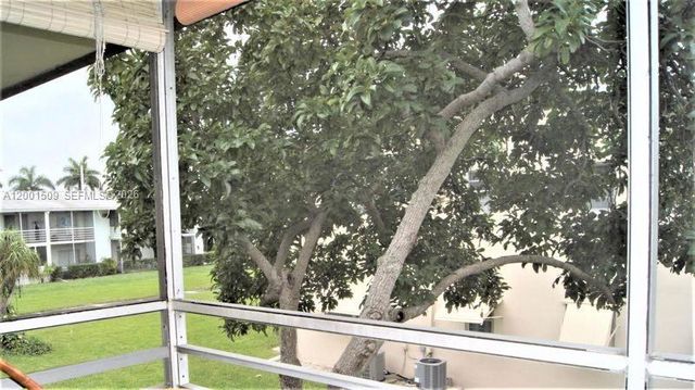 71 Waltham C 71, West Palm Beach, FL 33417