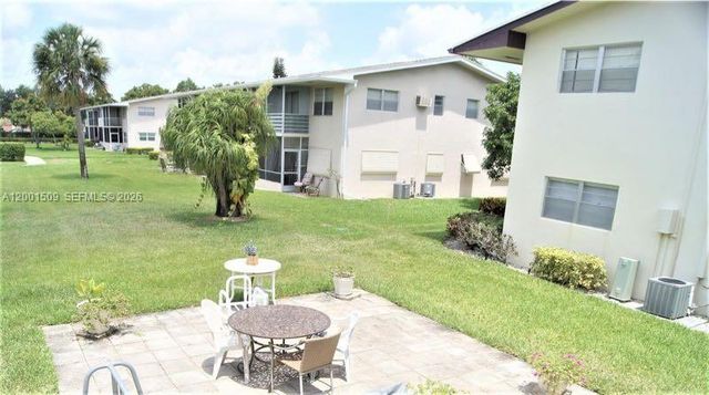 71 Waltham C 71, West Palm Beach, FL 33417