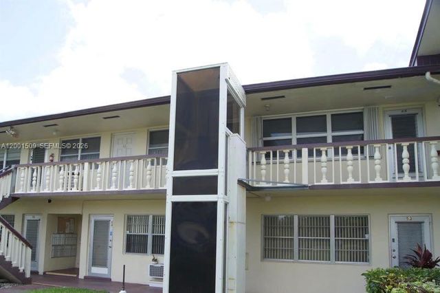 71 Waltham C 71, West Palm Beach, FL 33417