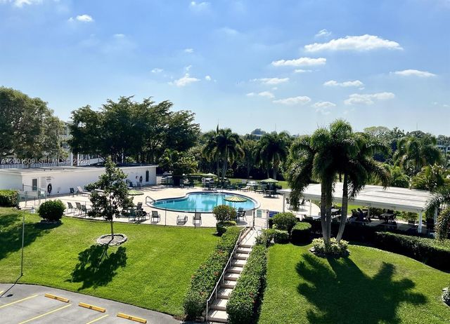 71 Waltham C 71, West Palm Beach, FL 33417