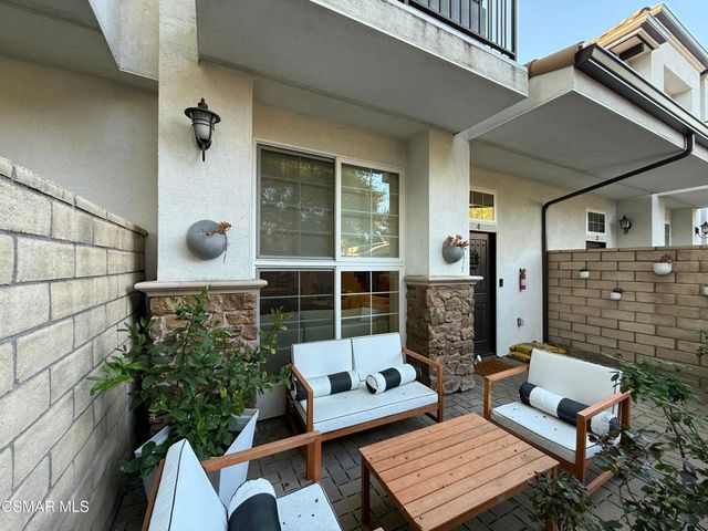 3236 Royal Oaks Drive 4, Thousand Oaks, CA 91362