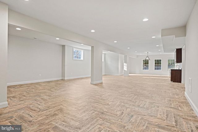 1228 PROVIDENCE TER, Mclean, VA 22101