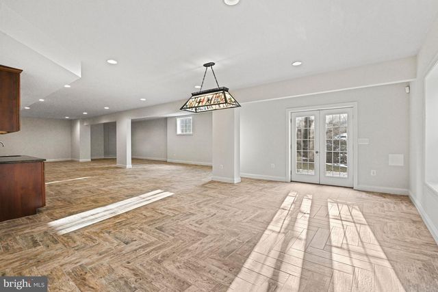 1228 PROVIDENCE TER, Mclean, VA 22101