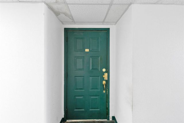 2830 S Bartell Drive 23, Houston, TX 77054