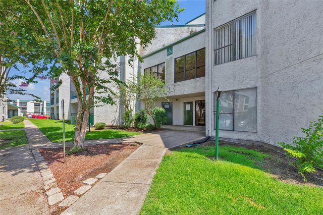 2830 S Bartell Drive 23, Houston, TX 77054