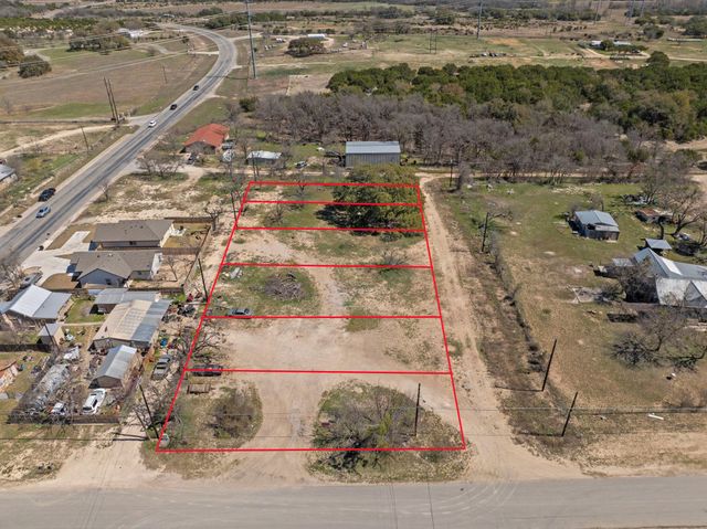 LOT: 1-2-3-4-5-6 BLK: 5 A EAST AVE i Ave, Lampasas, TX 76550