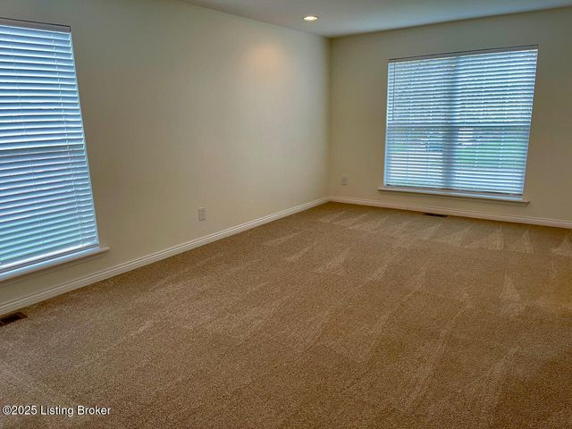 13404 Cain Ln, Louisville, KY 40245