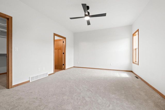 3594 BLACK SHEEP DRIVE, Green Bay, WI 54311