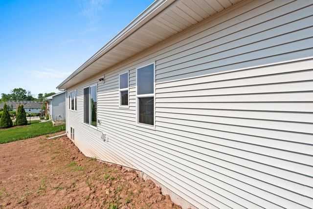 3594 BLACK SHEEP DRIVE, Green Bay, WI 54311