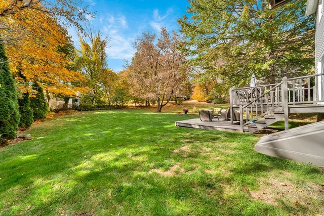 10 Humphrey St, Haverhill, MA 01830