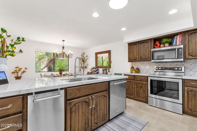 7438 E HUM Road 103, Carefree, AZ 85377