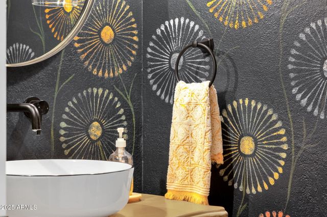 7438 E HUM Road 103, Carefree, AZ 85377