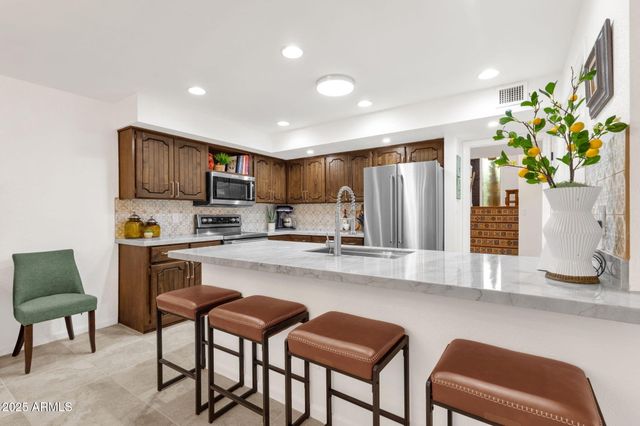 7438 E HUM Road 103, Carefree, AZ 85377