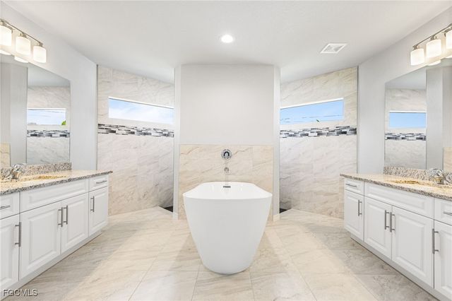 2245 NW 3rd TER, Cape Coral, FL 33993