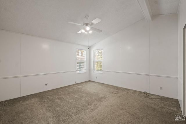 9000 Eastwind Circle, Bakersfield, CA 93306