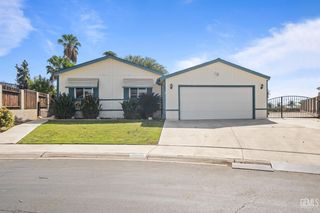 9000 Eastwind Circle, Bakersfield, CA 93306