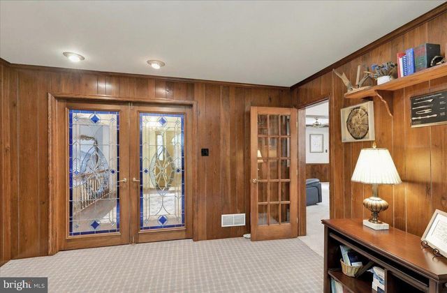 13 NASSAU CIR, Reading, PA 19607