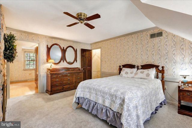 13 NASSAU CIR, Reading, PA 19607