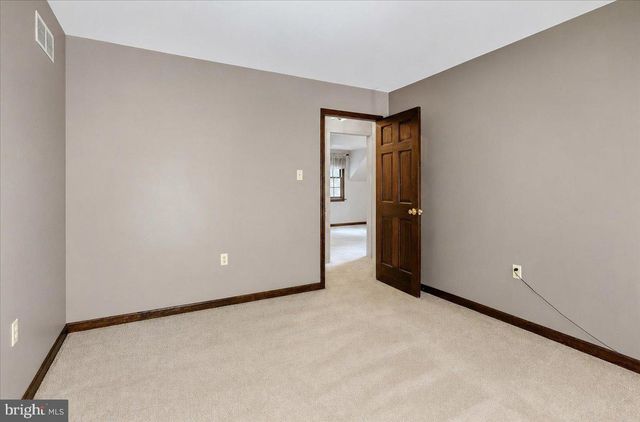 13 NASSAU CIR, Reading, PA 19607