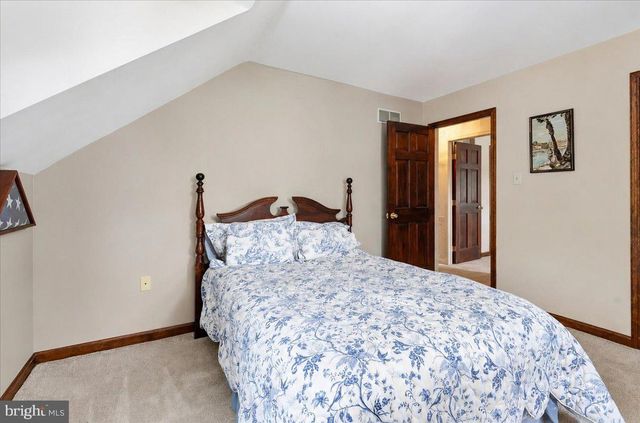 13 NASSAU CIR, Reading, PA 19607