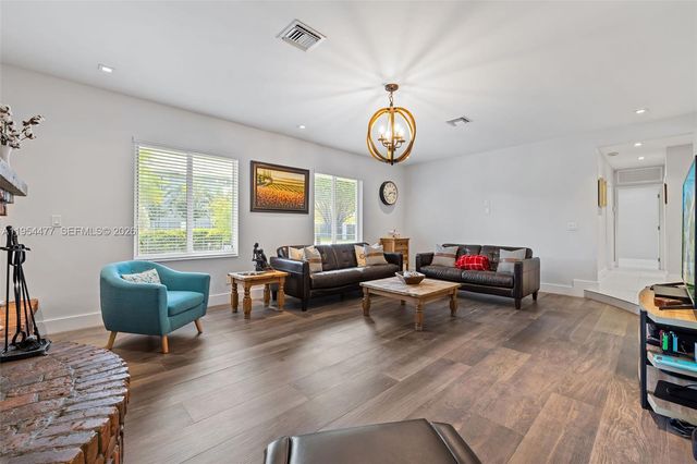 7980 SW 108th St, Miami, FL 33156