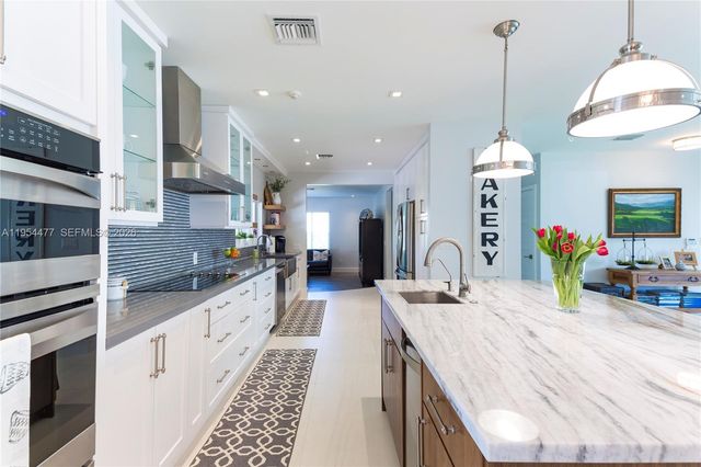 7980 SW 108th St, Miami, FL 33156