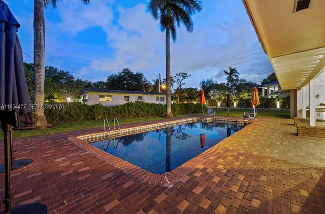 7980 SW 108th St, Miami, FL 33156