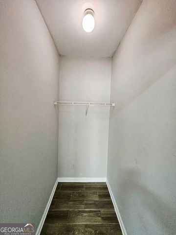 375 Brookview Drive, Riverdale, GA 30274