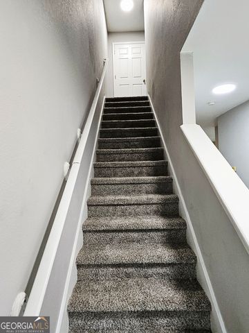 375 Brookview Drive, Riverdale, GA 30274