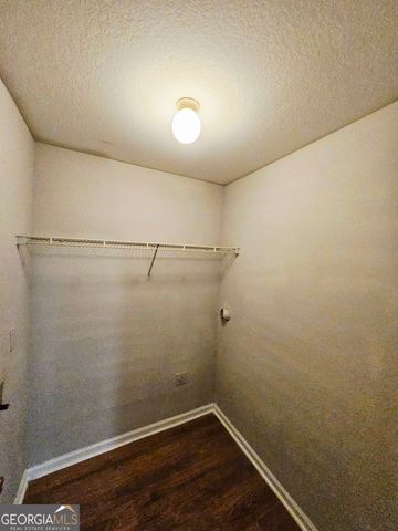 375 Brookview Drive, Riverdale, GA 30274