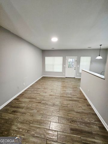 375 Brookview Drive, Riverdale, GA 30274