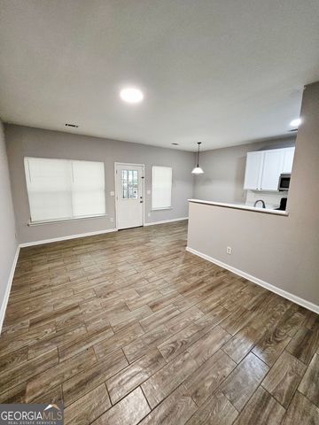375 Brookview Drive, Riverdale, GA 30274