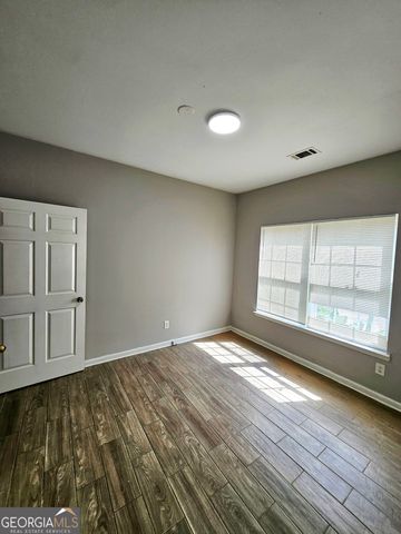 375 Brookview Drive, Riverdale, GA 30274