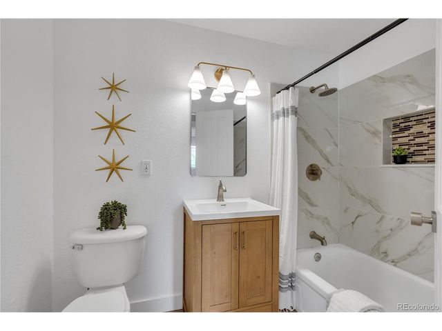 6462 Harlan St, Arvada, CO 80003