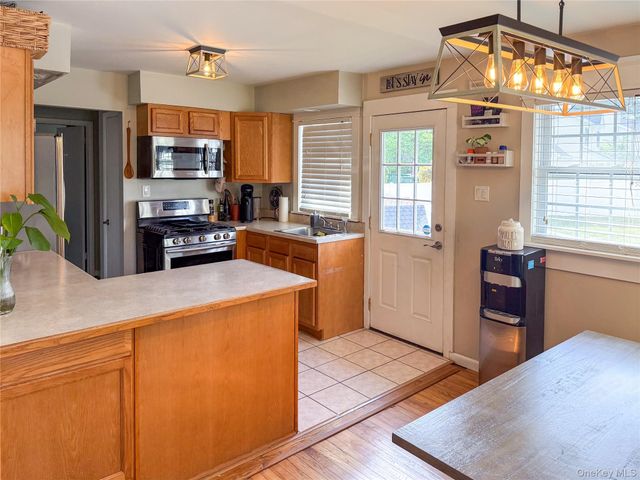 15 Harvard Drive, Walden, NY 12586