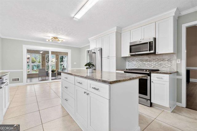 291 Shore Drive, Suwanee, GA 30024