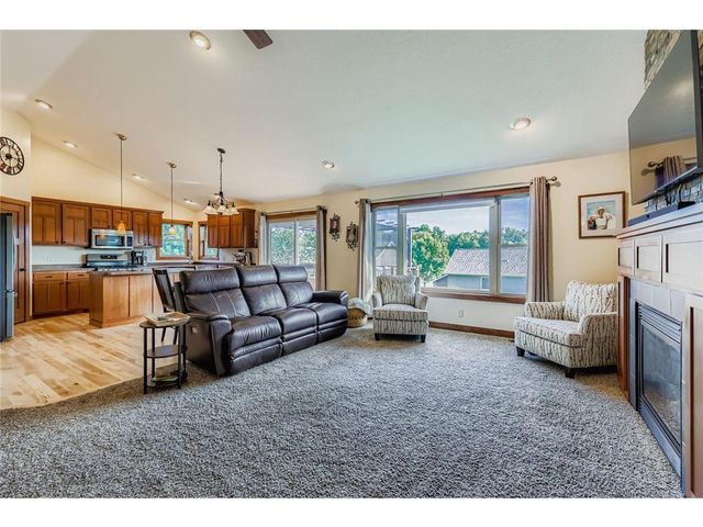248 Smith Circle, River Falls, WI 54022