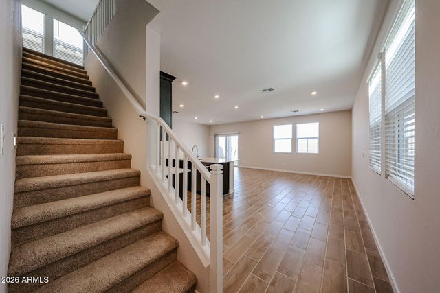 17368 W VILLA HERMOSA Lane, Surprise, AZ 85387