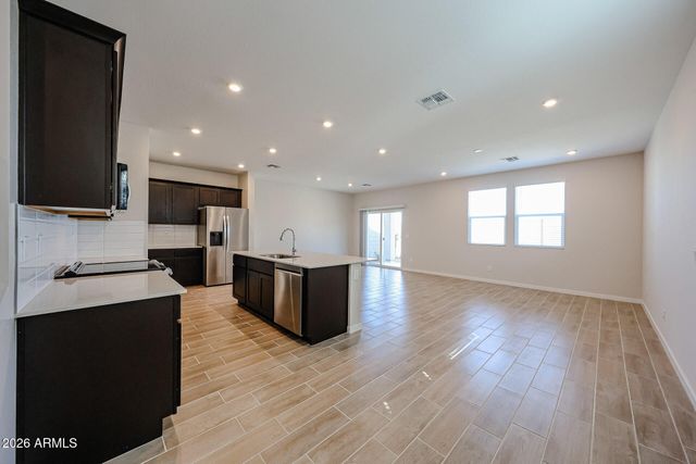 17368 W VILLA HERMOSA Lane, Surprise, AZ 85387